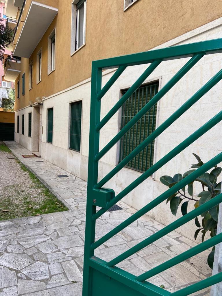 Superior Apt Next Colosseo A/C Wo Fi 3 Bedrooms Řím Exteriér fotografie